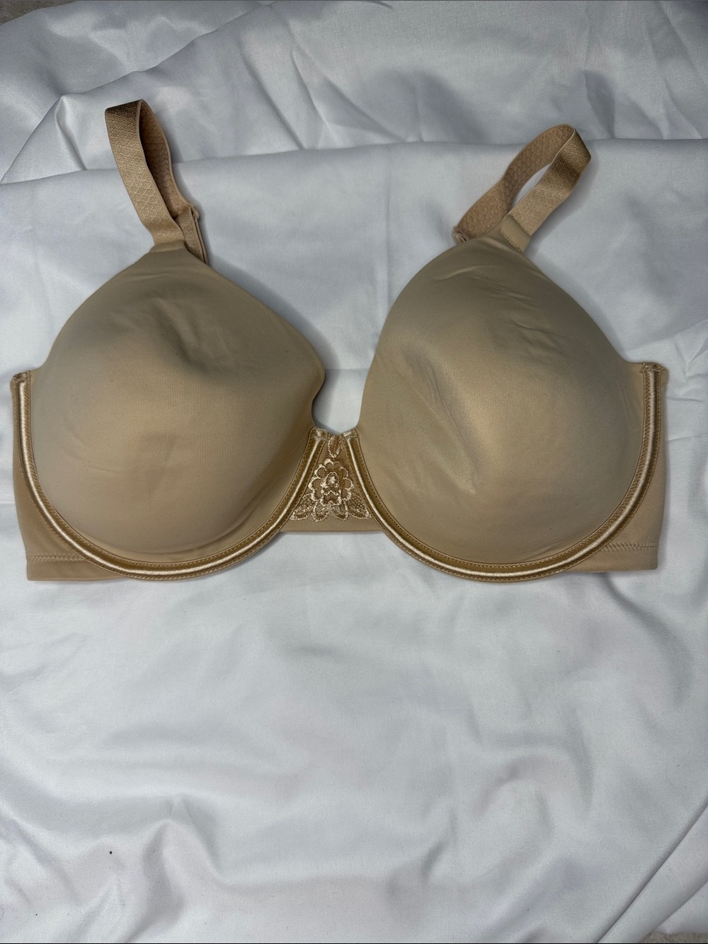 Vanity Fair Bra in Nude with Light Padding